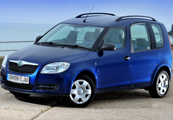 Wynajem samochodu w Piszu Skoda Roomster